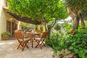 Marina Pollen a in Mallorca