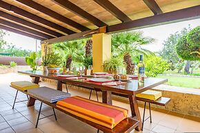 Marina Pollen a in Mallorca