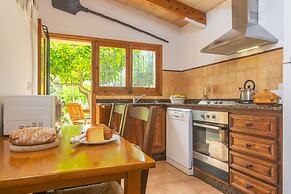 Marina Pollen a in Mallorca