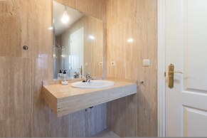 Los Lagos in Elviria