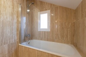 Los Lagos in Elviria