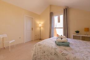 Los Lagos in Elviria