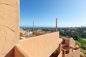 Los Lagos in Elviria