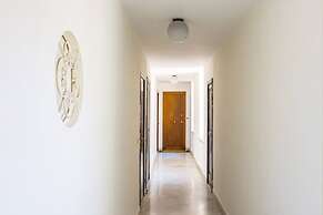 Blu Breeze on Seafront