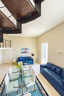 Blu Breeze on Seafront