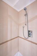 Blu Breeze on Seafront