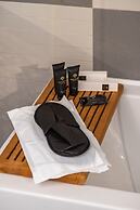 Blu Breeze on Seafront