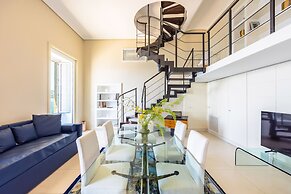 Blu Breeze on Seafront