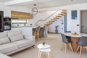 Palmyra Villas in Malevizi