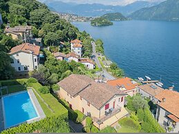 Casa Vela in Sala Comacina