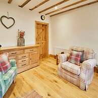 Host Stay Badger Cottage