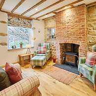 Host Stay Badger Cottage