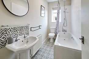 Host Stay Appleton House