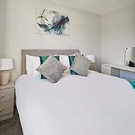 Host Stay Bartlemere House