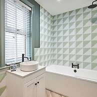 Host Stay Kittiwake House