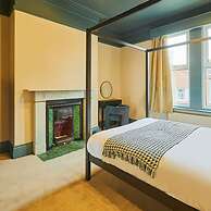 Host Stay Kittiwake House