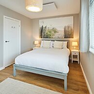 Host Stay Emilyn House