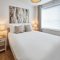 Host Stay Emilyn House