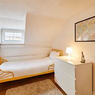 Host Stay Clarence Place