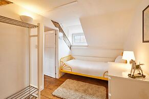 Host Stay Clarence Place