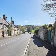 Host Stay Rose Cottage