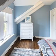 Host Stay Old Reading Room