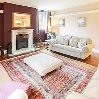 Host Stay Old Reading Room