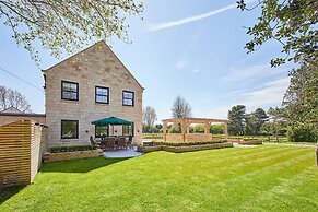 Host Stay Rose House