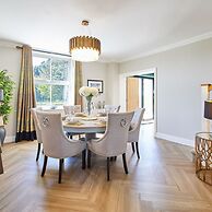 Host Stay Rose House