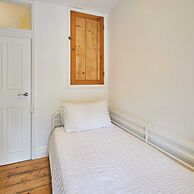 Host Stay Trefor Cottage