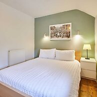 Host Stay Trefor Cottage