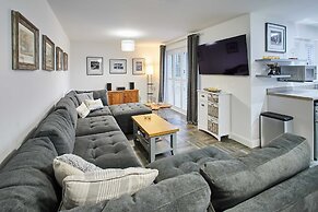 Host Stay Blayshaw House