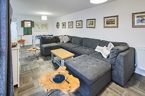 Host Stay Blayshaw House