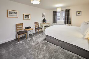 Host Stay Blayshaw House