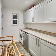 Host Stay Blayshaw House