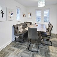 Host Stay Blayshaw House