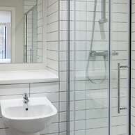 Host Stay Richmond Place 102