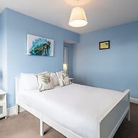 Host Stay Castle Reach