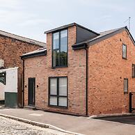 Host Stay The Pilgrim House