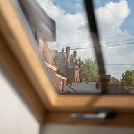 Host Stay The Pilgrim House