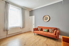 Host Stay Milbanke House