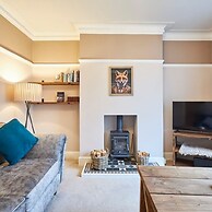 Host Stay Oliver s Den