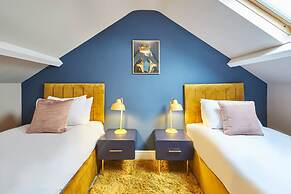 Host Stay Oliver s Den