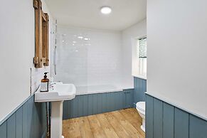 Host Stay The Old Bakehouse