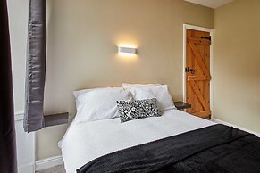 Host Stay Sage Cottage