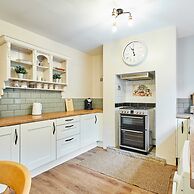 Host Stay Sage Cottage