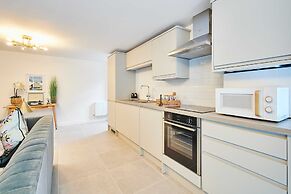 Host Stay Apartment 1 Dane Court