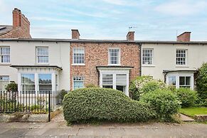 Host Stay May Cottage