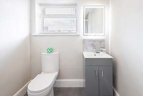 Host Stay Clifton Studio 2