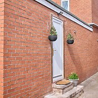 Host Stay Urban Nest